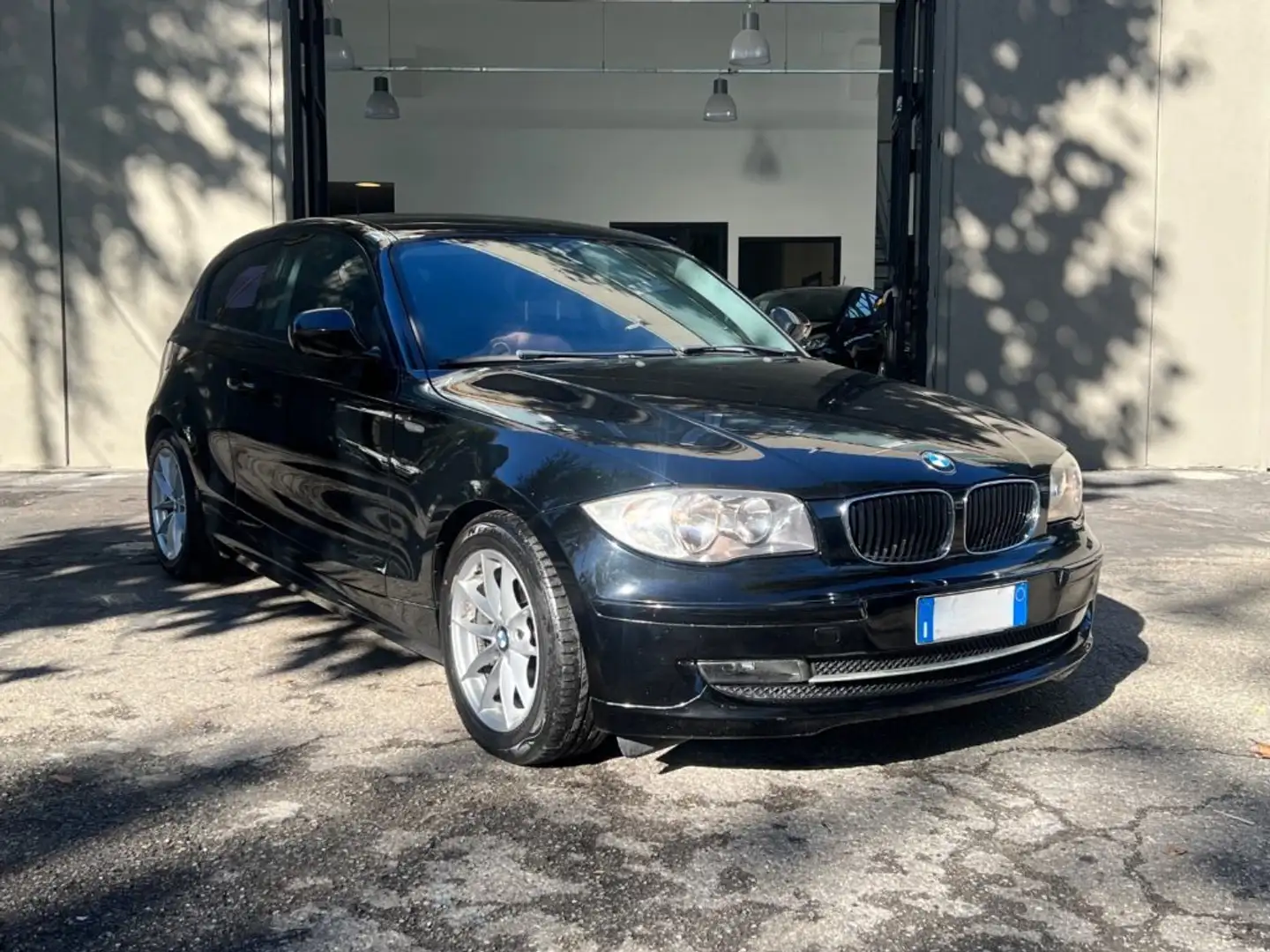 BMW 116 d 2.0 116CV cat 3 porte Eletta DPF Noir - 1