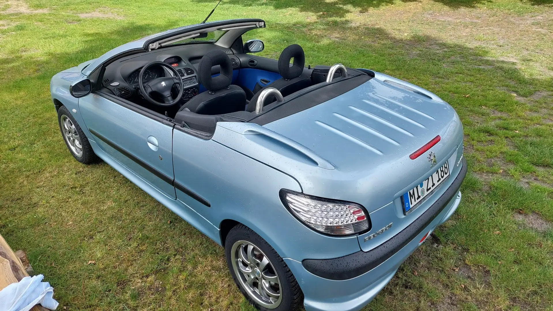 Peugeot 206 CC 110 Silber - 2