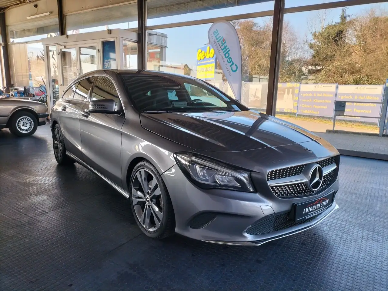Mercedes-Benz CLA 220