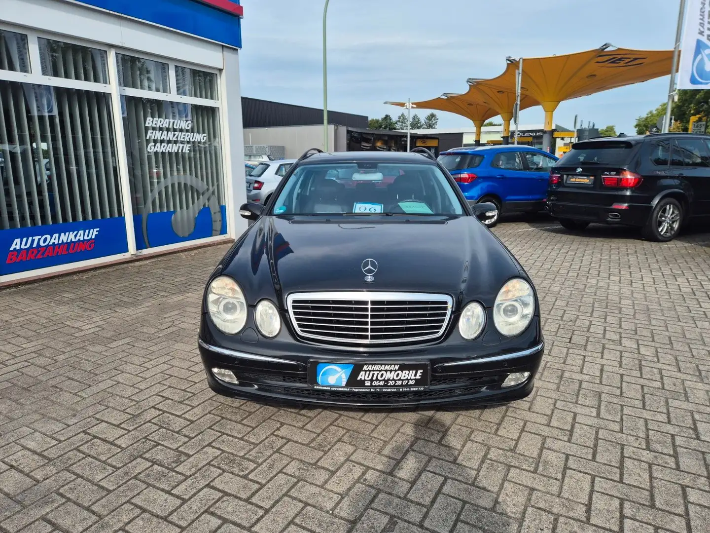 Mercedes-Benz E 320 E -Klasse T-Modell E 320 T CDI*Automatik* Schwarz - 2