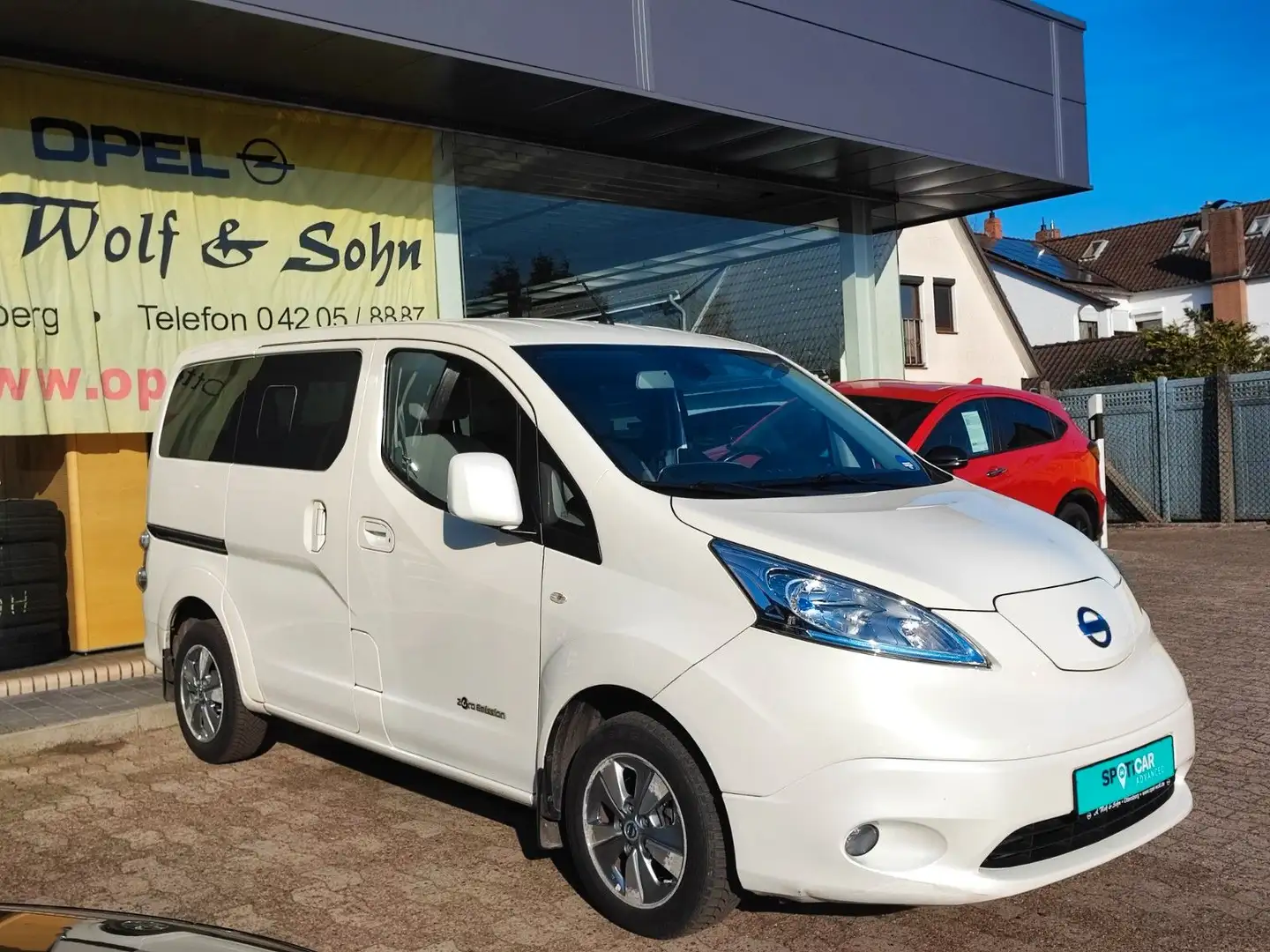 Nissan E-NV200 Evalia Tekna Kombi +NAVI+SHZ+KAMERA+LHZ+ Weiß - 2