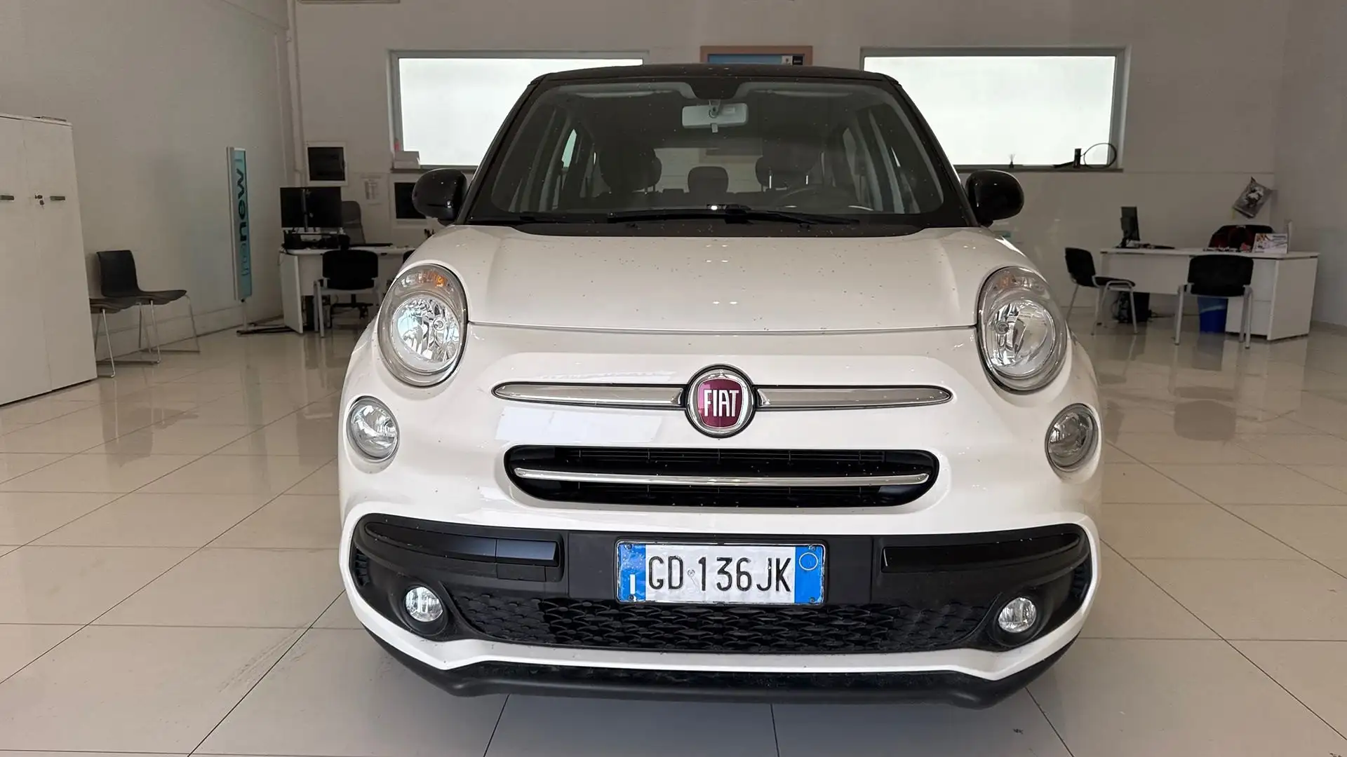 Fiat 500L 1.6 MULTIJET 120CV LOUNGE Bianco - 2