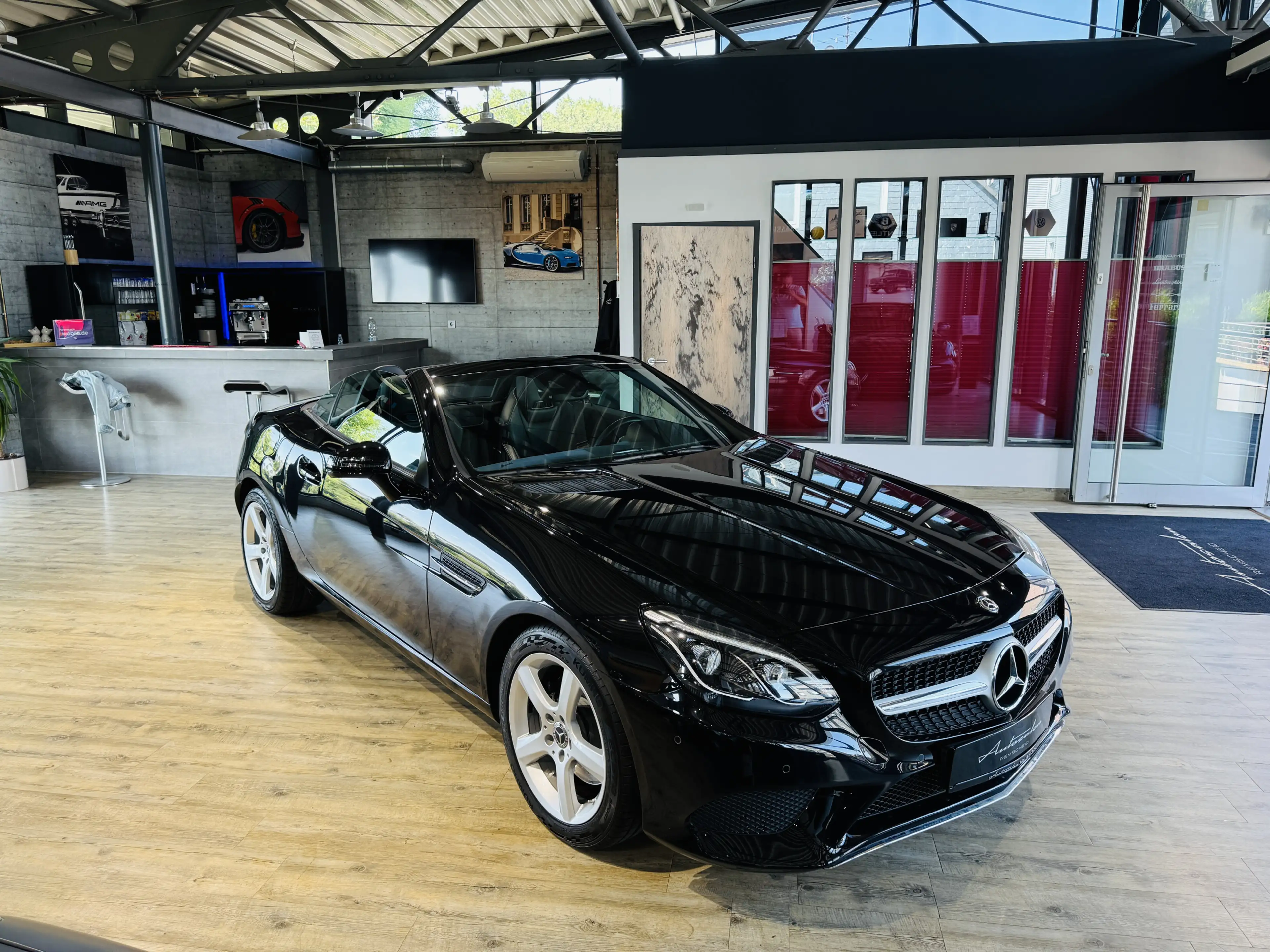 Mercedes-Benz SLC 200 *SCHALTER*LED*LEDER*TOTWINKEL NAVI* — photo 13