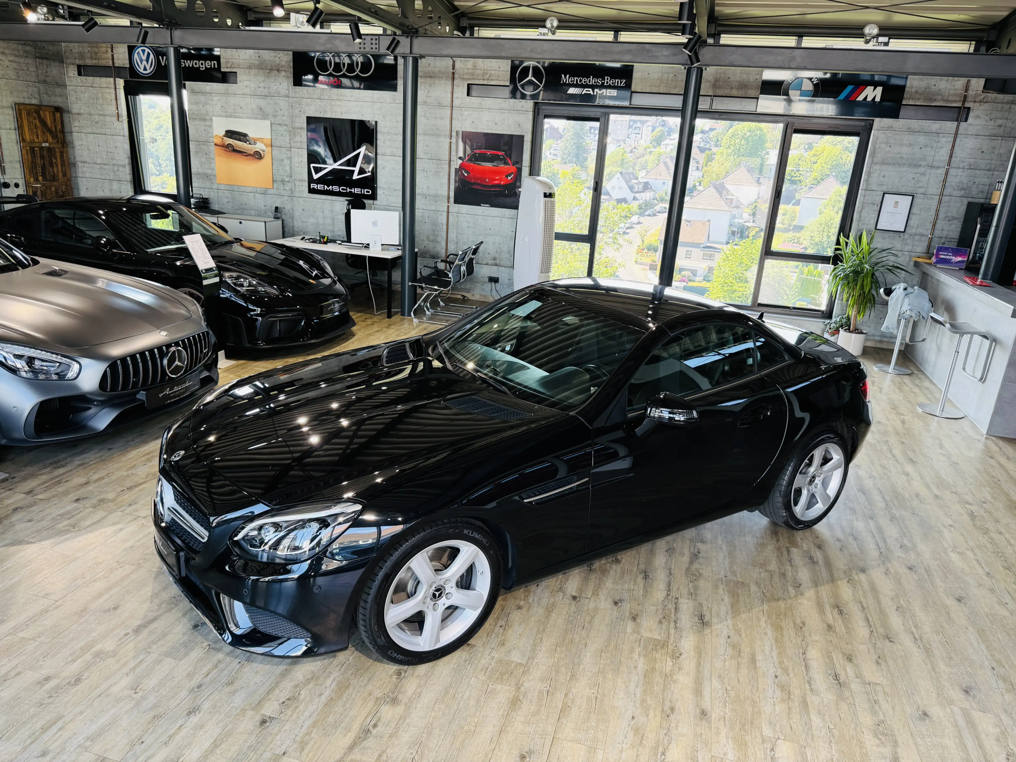 Mercedes-Benz SLC 200 *SCHALTER*LED*LEDER*TOTWINKEL NAVI* — photo 4