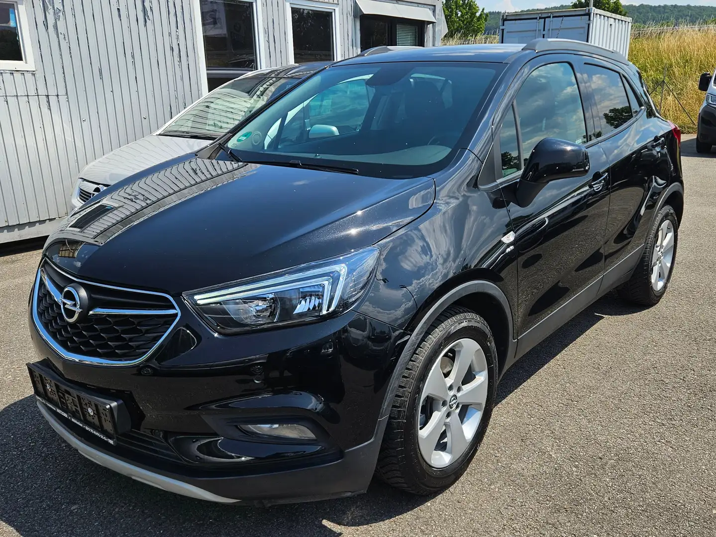 Opel Mokka X Active Automatik Klima Navi 1-Hand Schwarz - 1