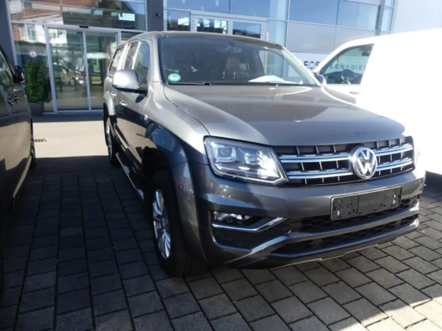 Volkswagen Amarok DC Aventura 3.0 TDI Grau - 2