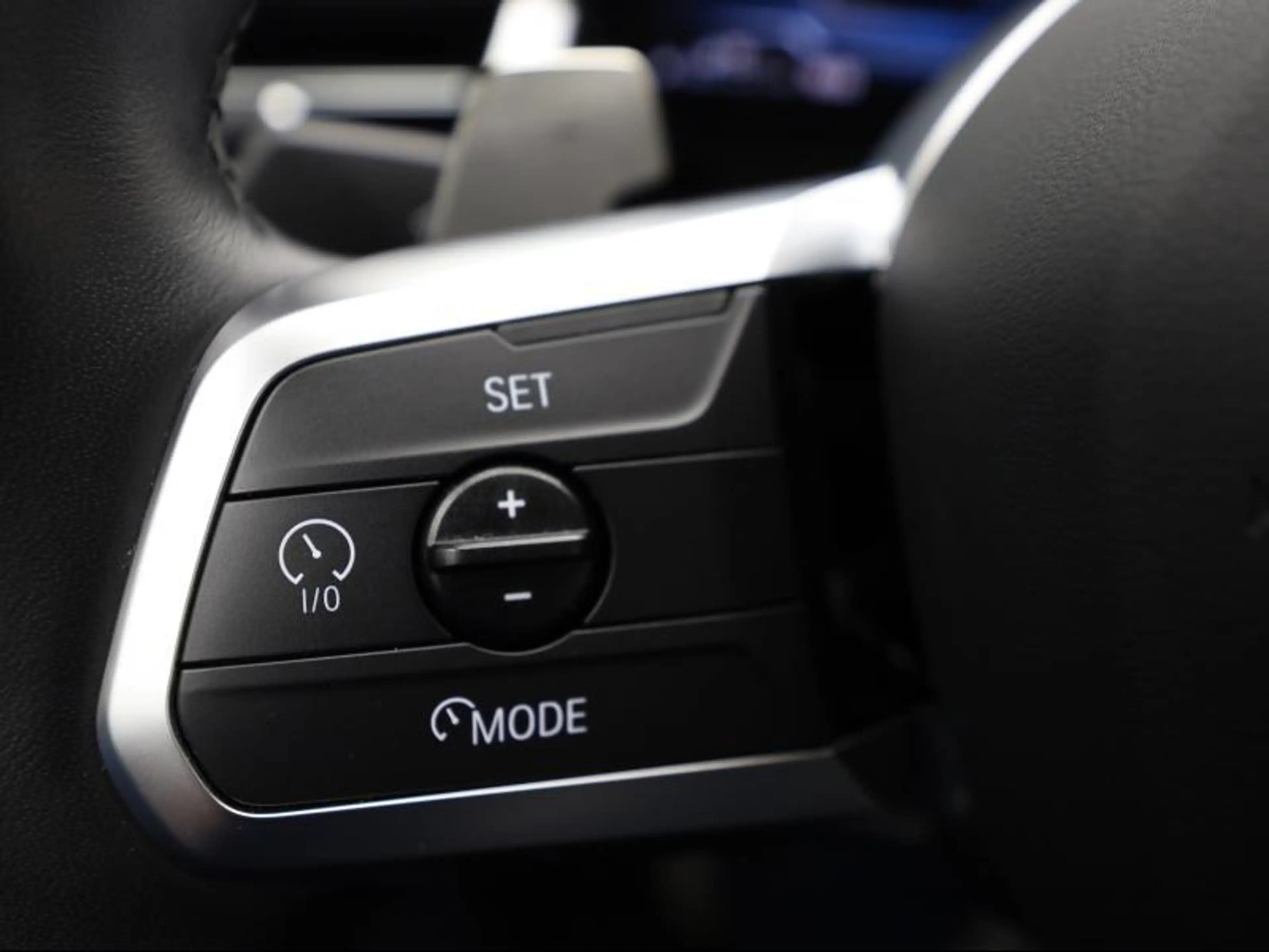 BMW 225 e - xDrive Active Tourer — photo 11