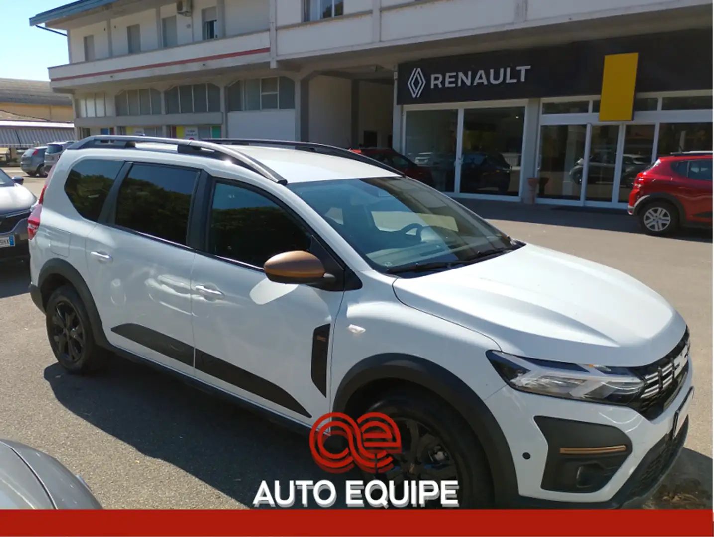 Dacia Jogger Jogger 1.0 TCe GPL 100 CV 5 posti Extreme Up Bianco - 1
