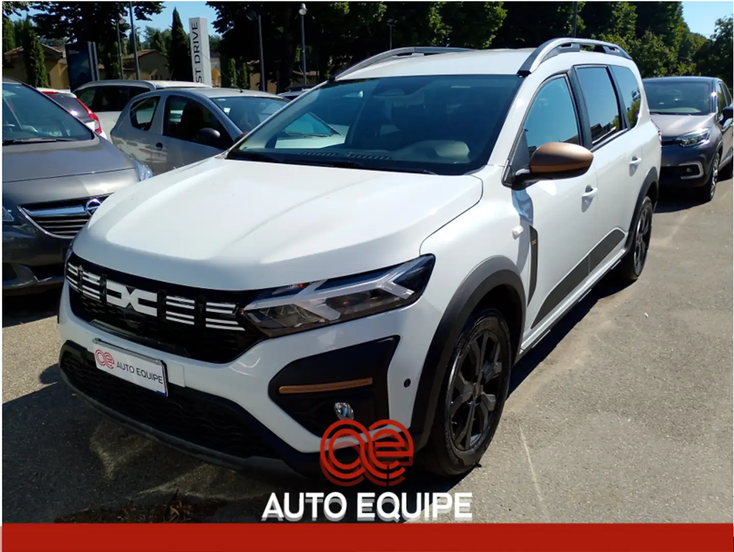 Dacia Jogger Jogger 1.0 TCe GPL 100 CV 5 posti Extreme Up Bianco - 2