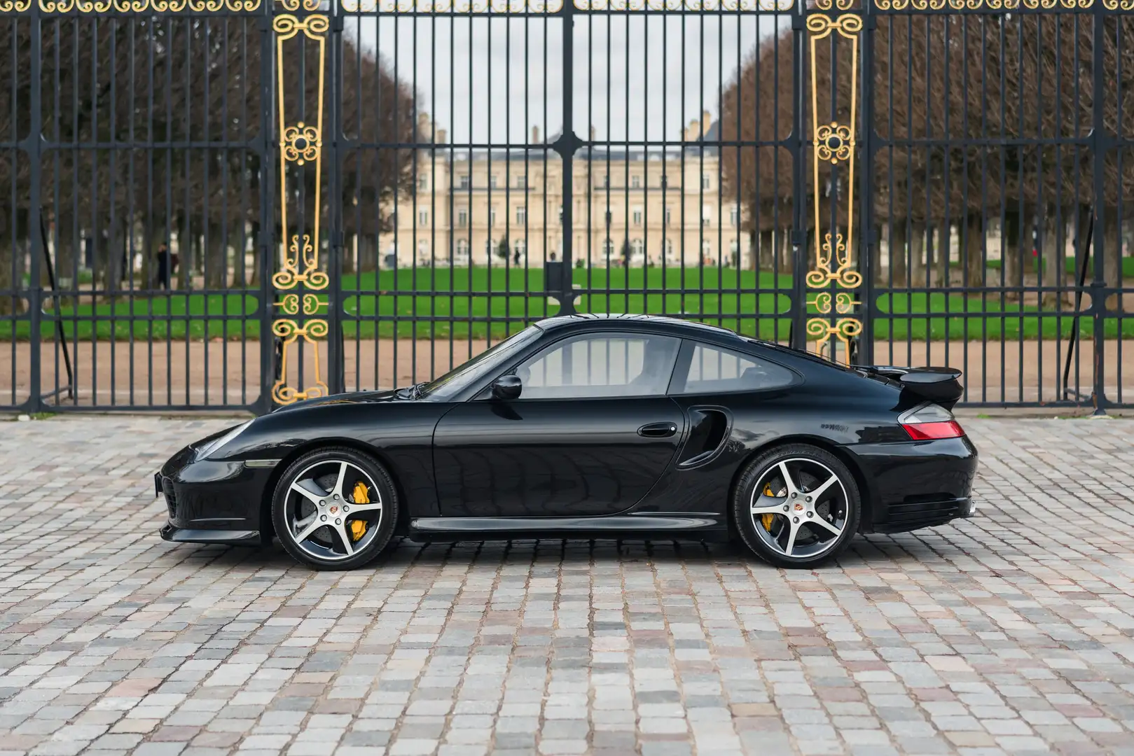 Porsche 996 Turbo S - 1/600 Coupe, manual, 74 000 km, serviced Schwarz - 2
