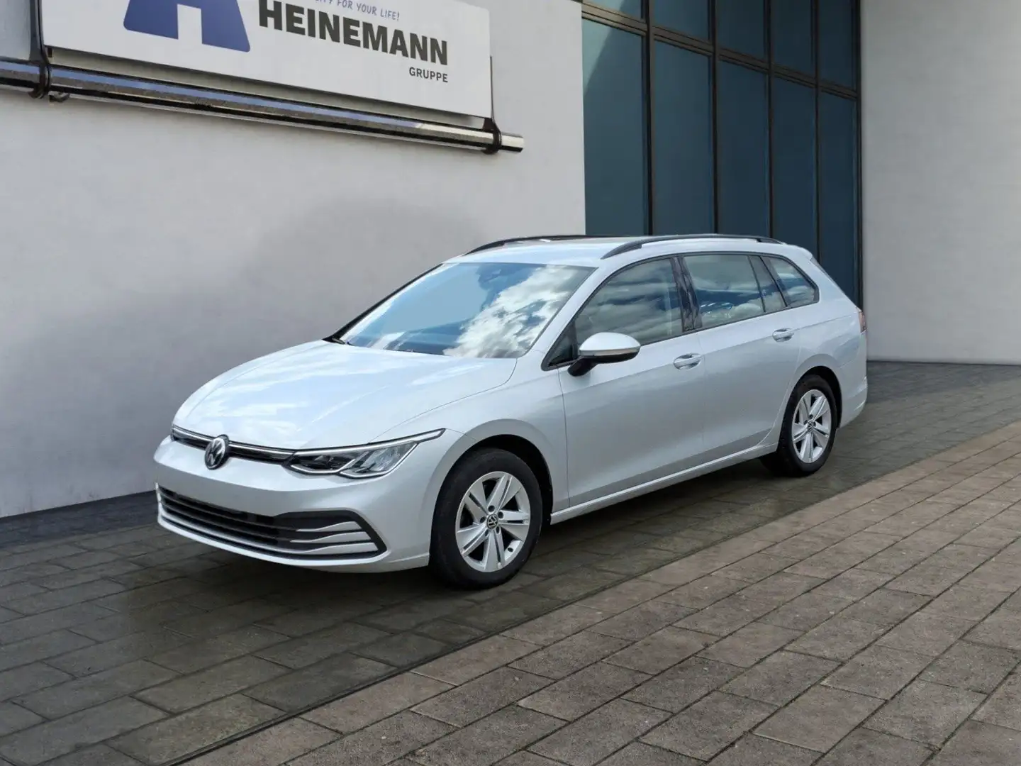 Volkswagen Golf Variant VIII 2.0 TDI Life Navi LED AHK Argento - 1