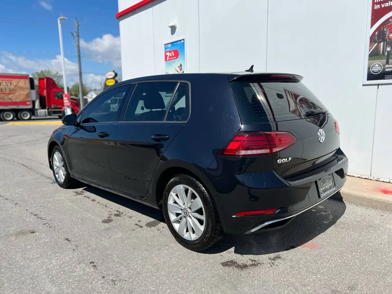 Volkswagen Golf photo Volkswagen Golf