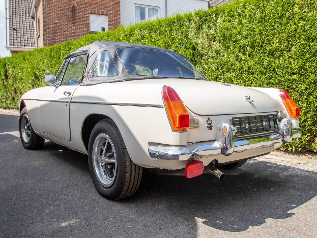 MG MGB Tourer 1800, foto 2