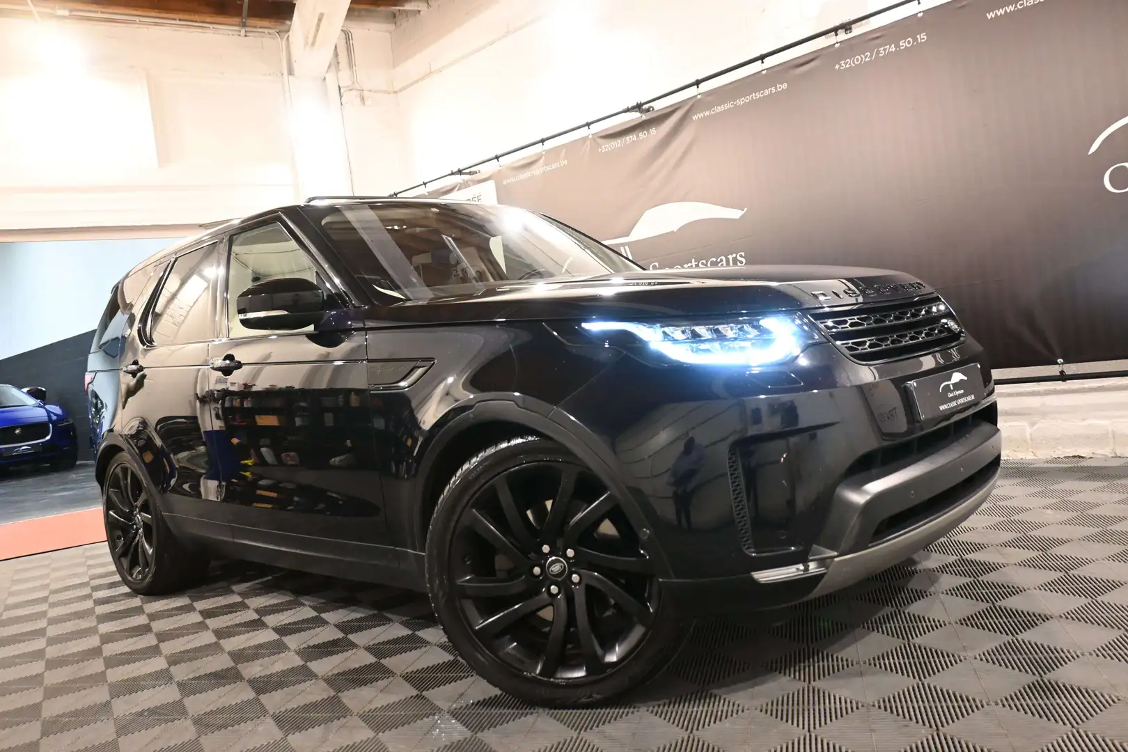 Land Rover Discovery 5 3.0 TD6 HSE BLACK EDITION / 7 PLACES / 7 SEATS Noir - 2