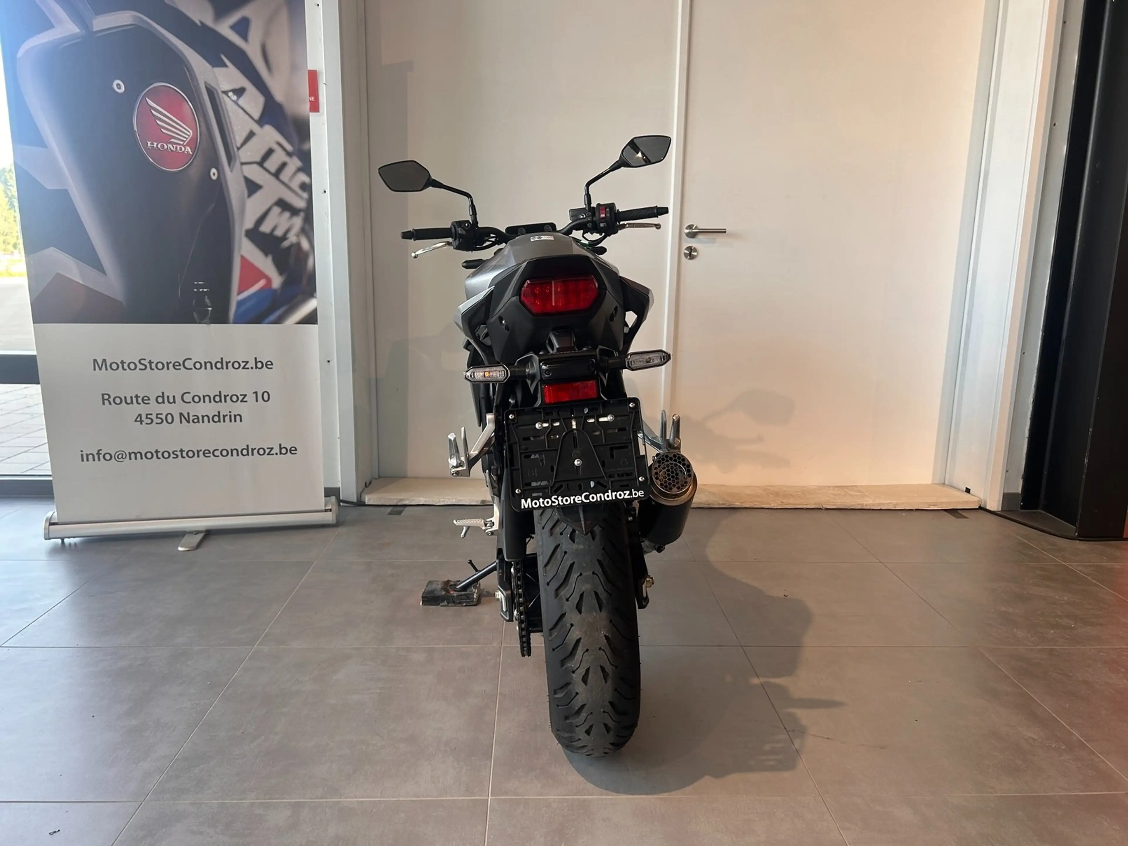 Honda CB 750 Hornet 750 — photo 7