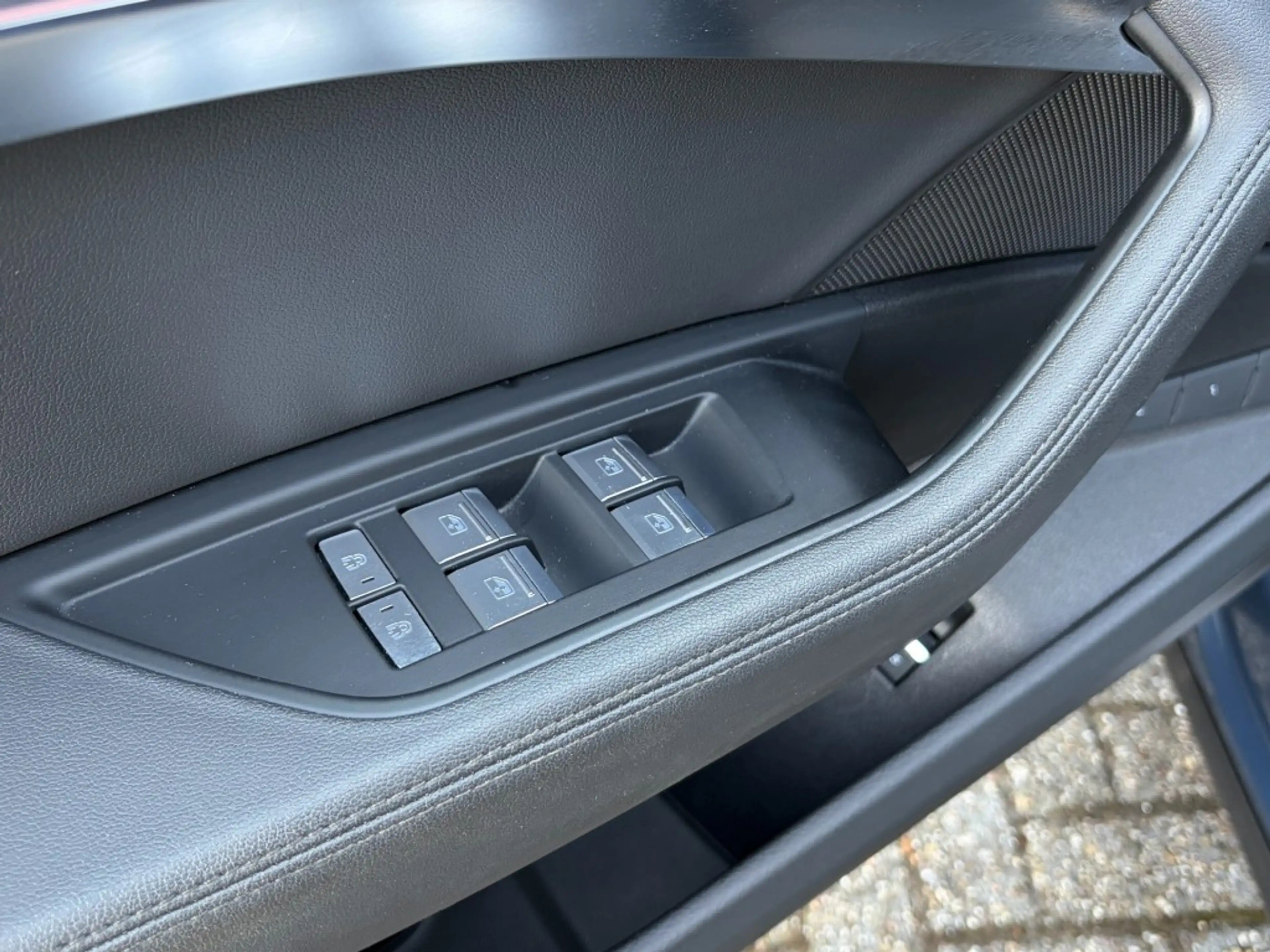 Audi e-tron 55 QUATTRO S-LINE - TREKHAAK - 21 INCH — photo 24