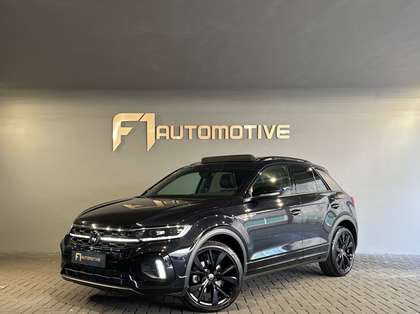 Volkswagen T-Roc 1.5 TSI R-Line Pano|Keyless|IQ|Sfeerver|BTW