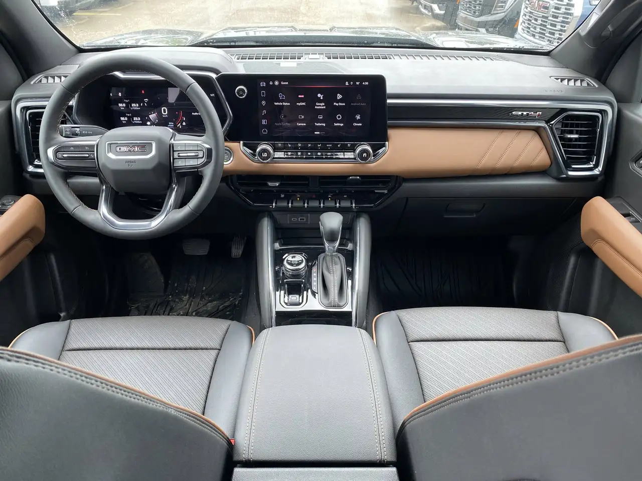 GMC Canyon снимка GMC Canyon