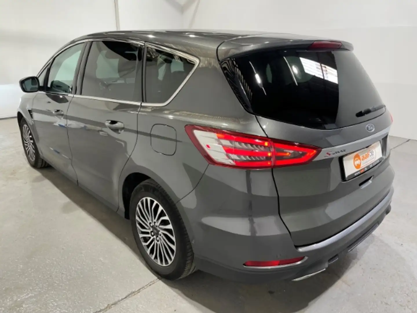 Ford S-Max 2.0 EcoBlue Titanium Automatik EU6d-T 7-Sitzer Nav Szürke - 2
