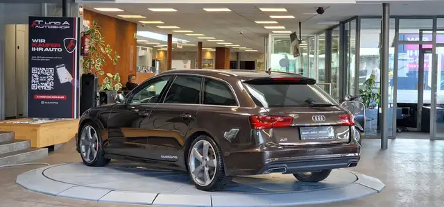 Audi A6 view 6