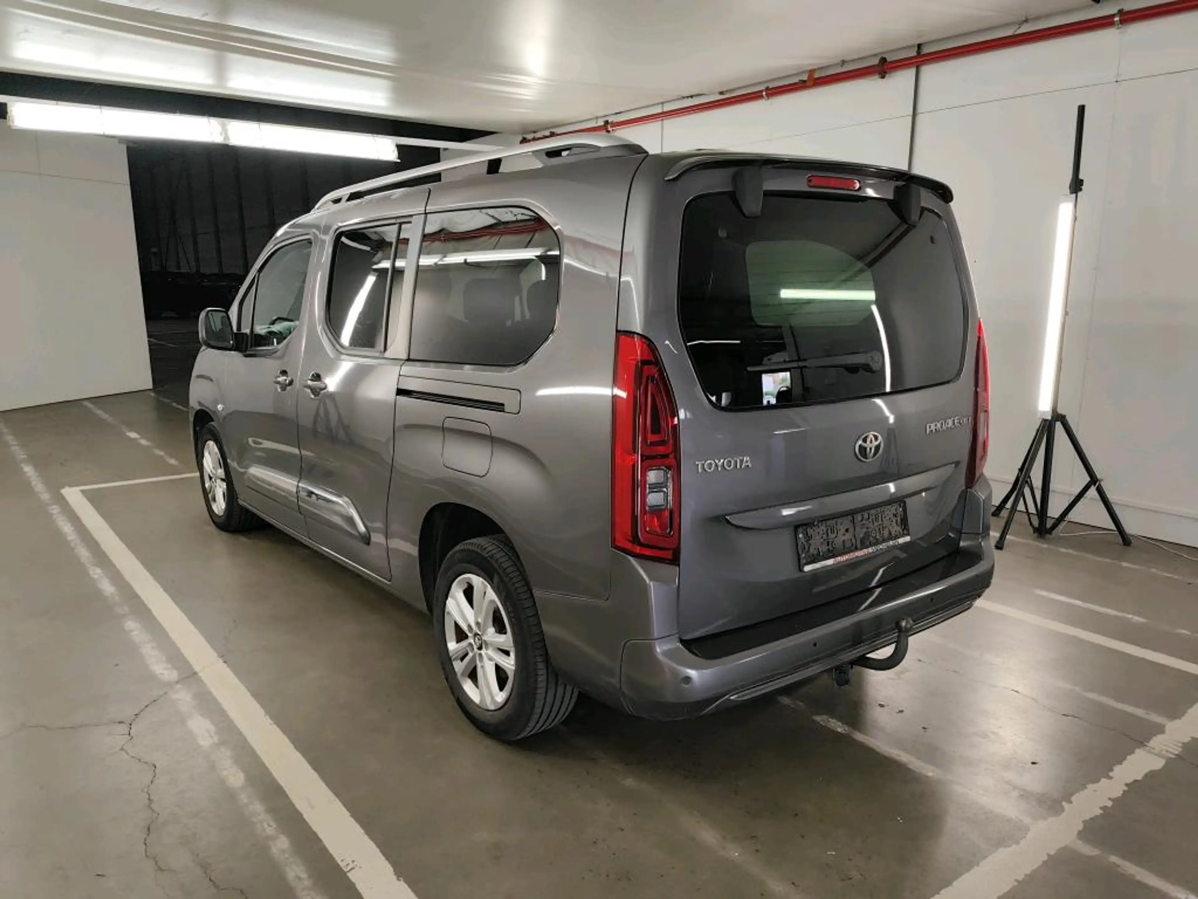 Toyota Proace Proace City 1.2 PureTech 7 PLAATSEN TREKHAAK CAMERA KEY LESS ENTRY — photo 2
