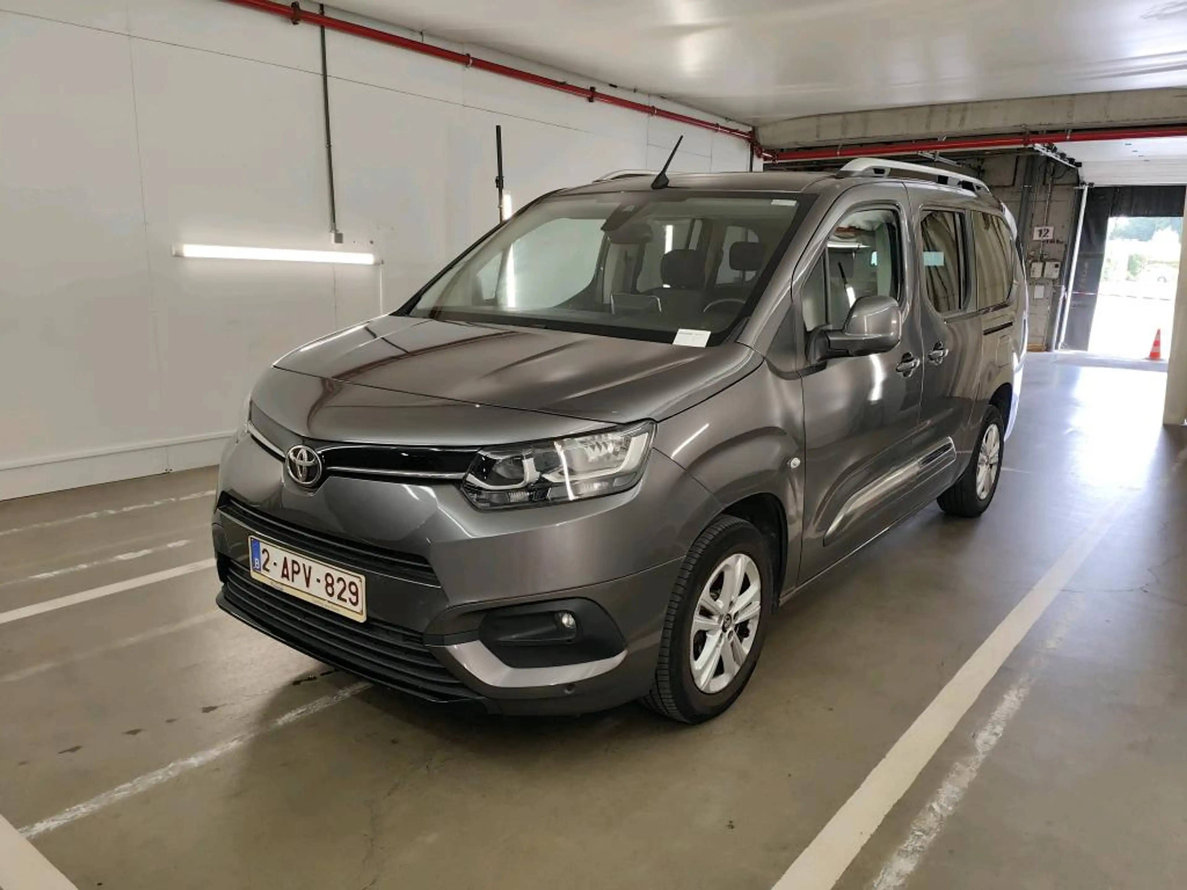 Toyota Proace Proace City 1.2 PureTech 7 PLAATSEN TREKHAAK CAMERA KEY LESS ENTRY — photo 6