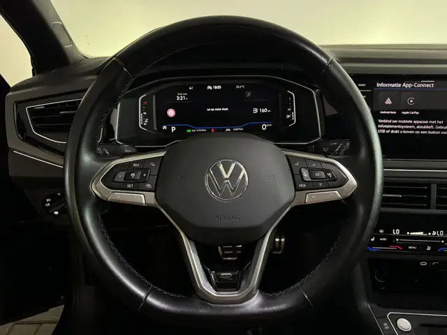 Volkswagen Polo view 11
