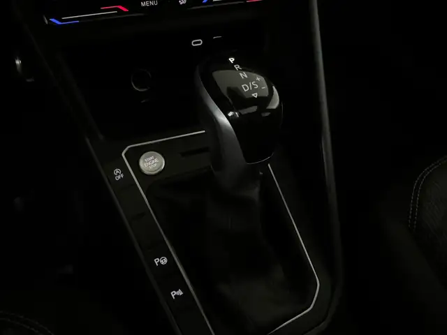 Volkswagen Polo view 15