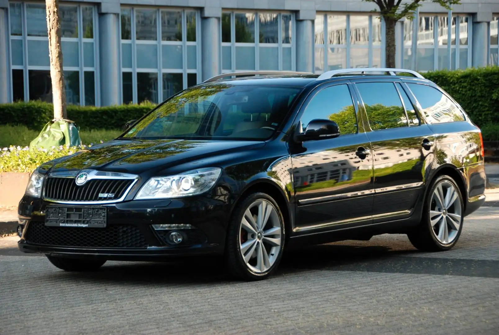 Skoda Octavia Combi RS| 2.HAND| BI-XENON|LEDER|PDC|SZH Negro - 1