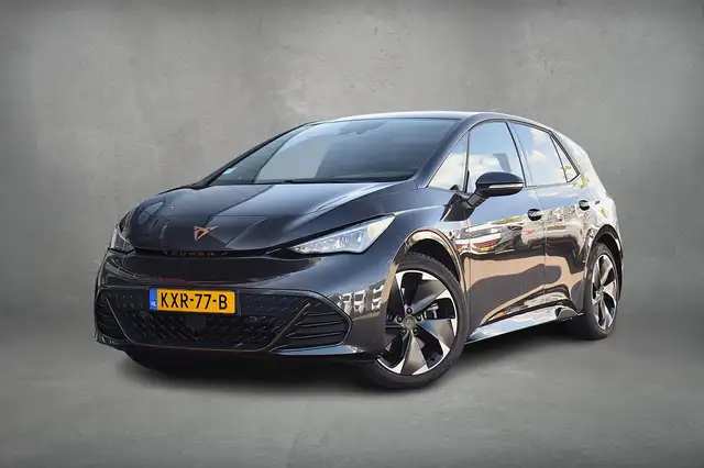 Cupra Born view 2