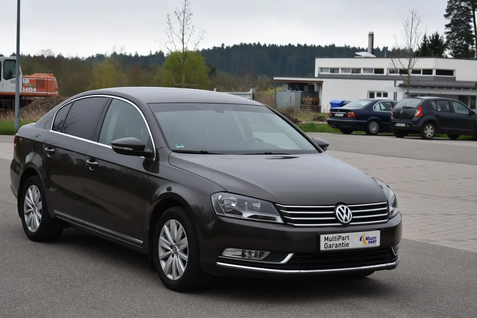 Volkswagen Passat 2.0TDI*LIM*Comfortline*SHZ*Euro5*1.Hand Braun - 1