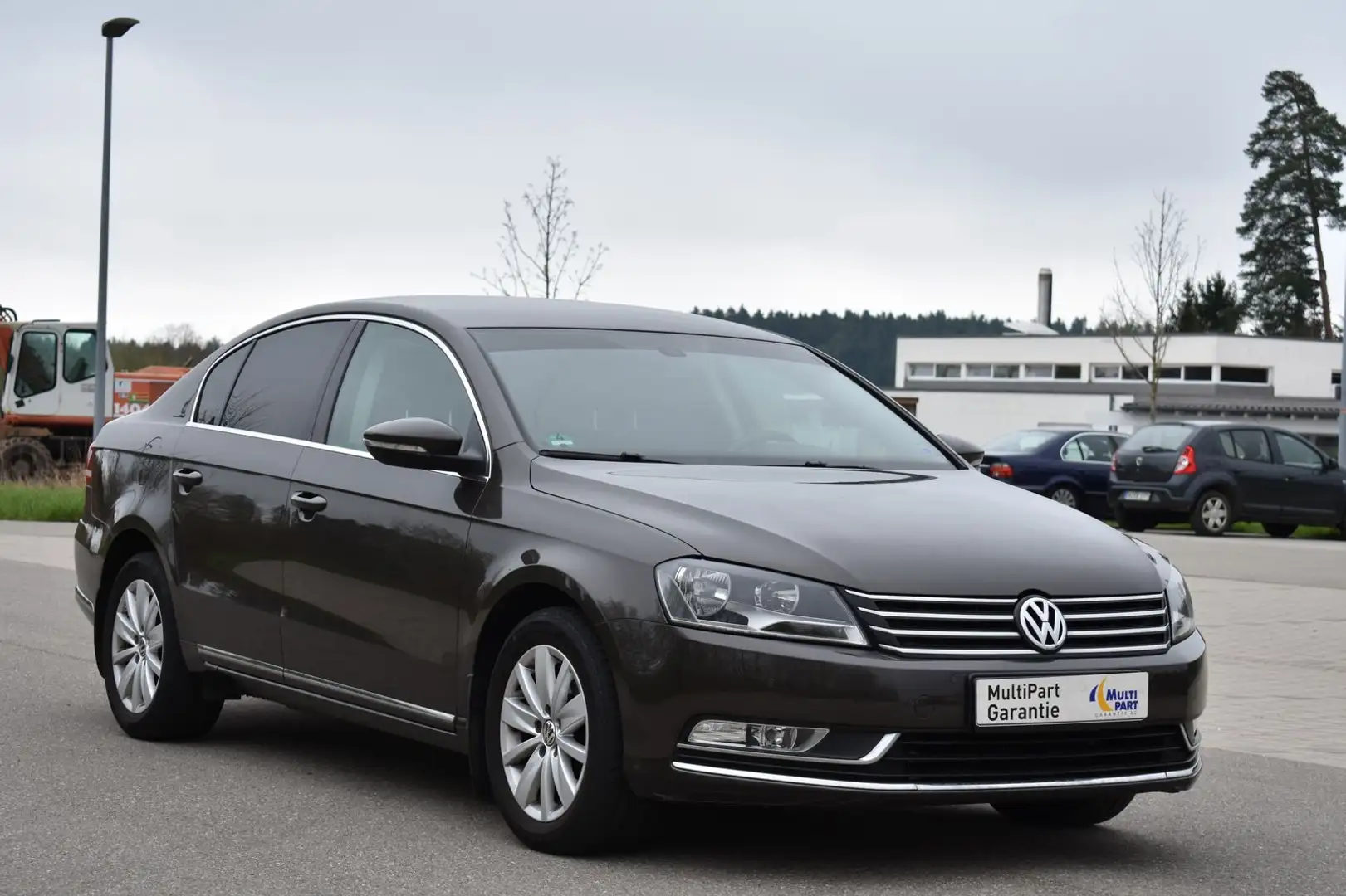 Volkswagen Passat 2.0TDI*LIM*Comfortline*SHZ*Euro5*1.Hand Braun - 2