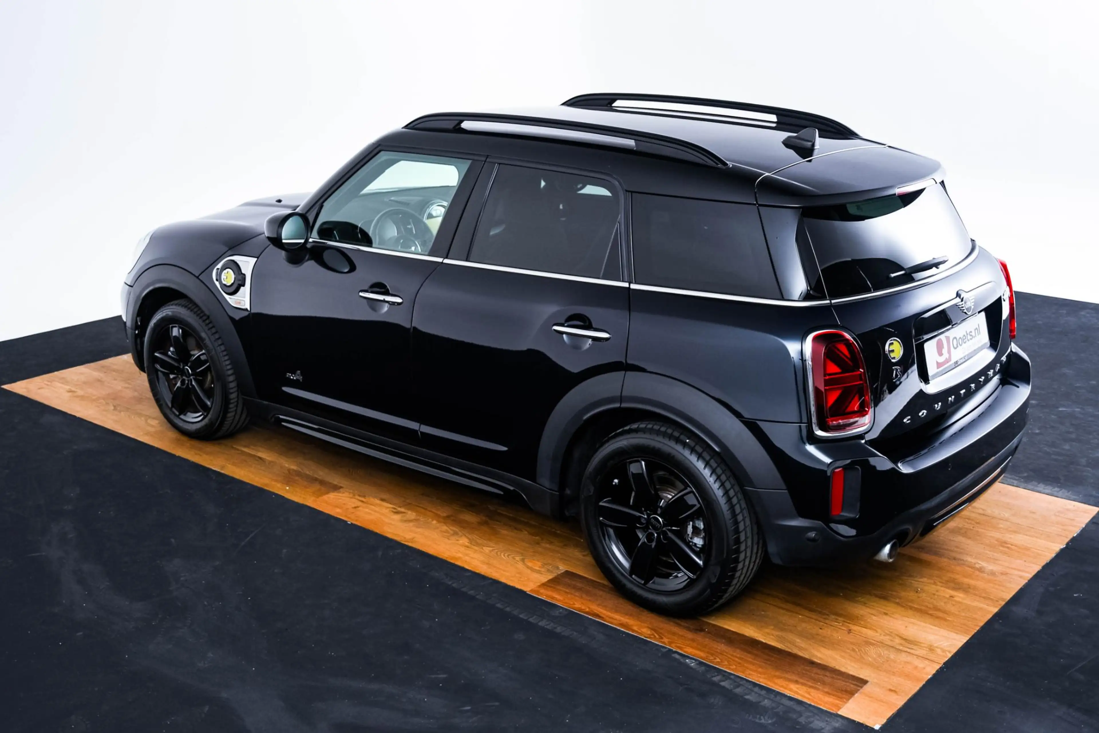 MINI Cooper SE Countryman ALL4 Active Cruise Control - Visibility -Package - — photo 13