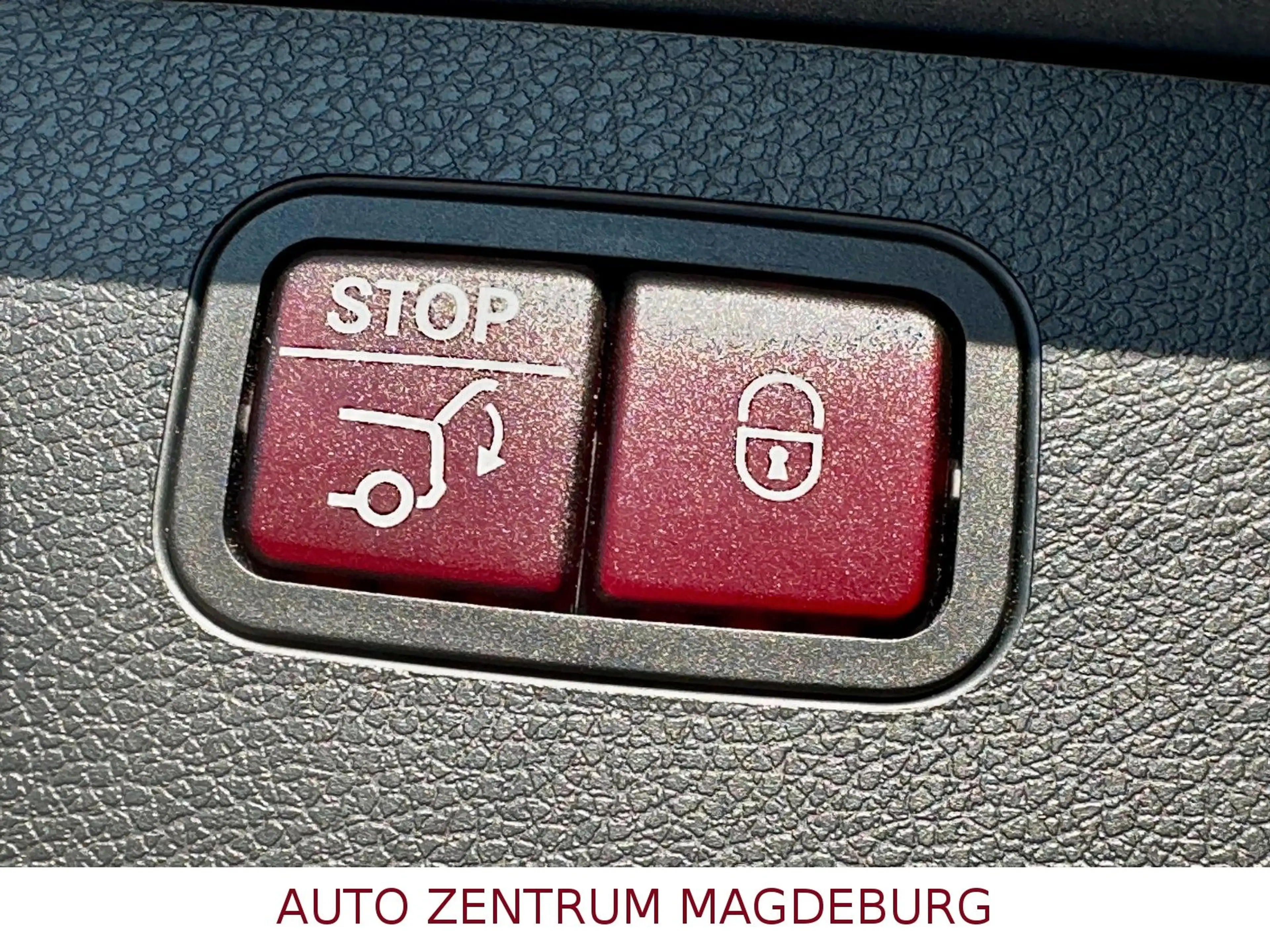 Mercedes-Benz E 53 AMG T-Modell 4Matic+ *HUD*PANO*SITZKÜHLUNG* — photo 12