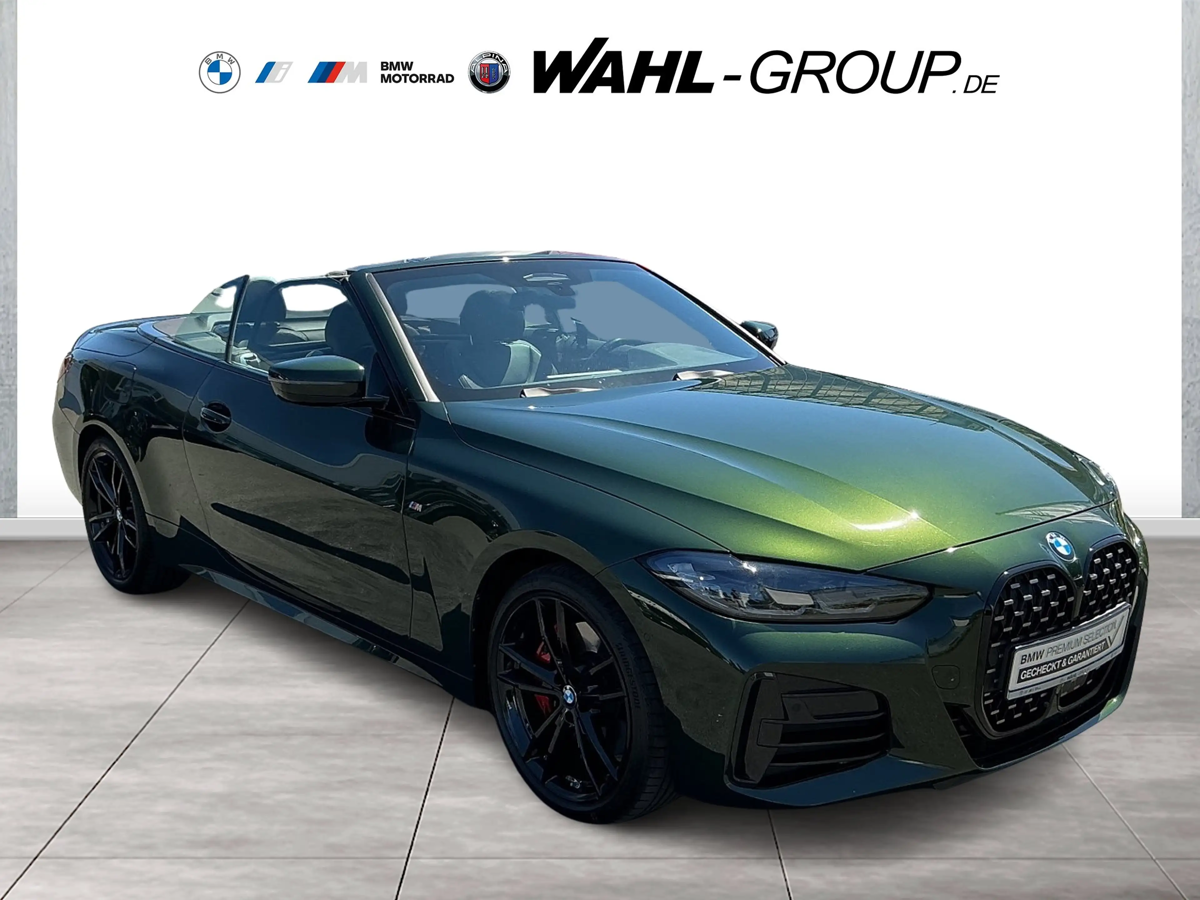 BMW 440 M440i xDrive Cabrio — photo 3