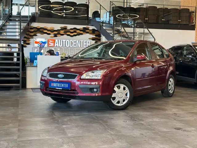 Ford Focus *TÜV 10/28*TEMPO*KLIMAAUTOMATIK*SZHZ*