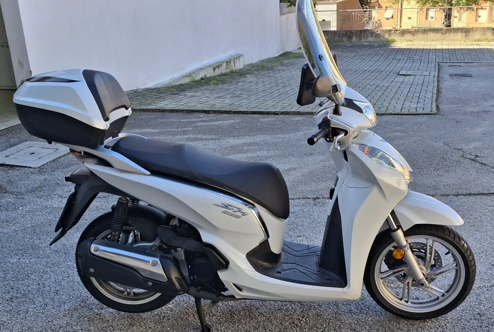 Honda SH 300 sh 300 Bianco - 1