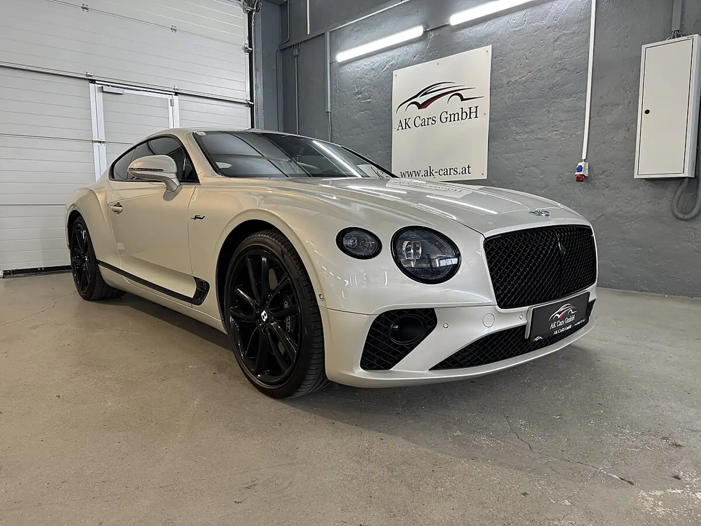 Bentley Continental GT Speed W12 *Export Preis:169.990€* Weiß - 1