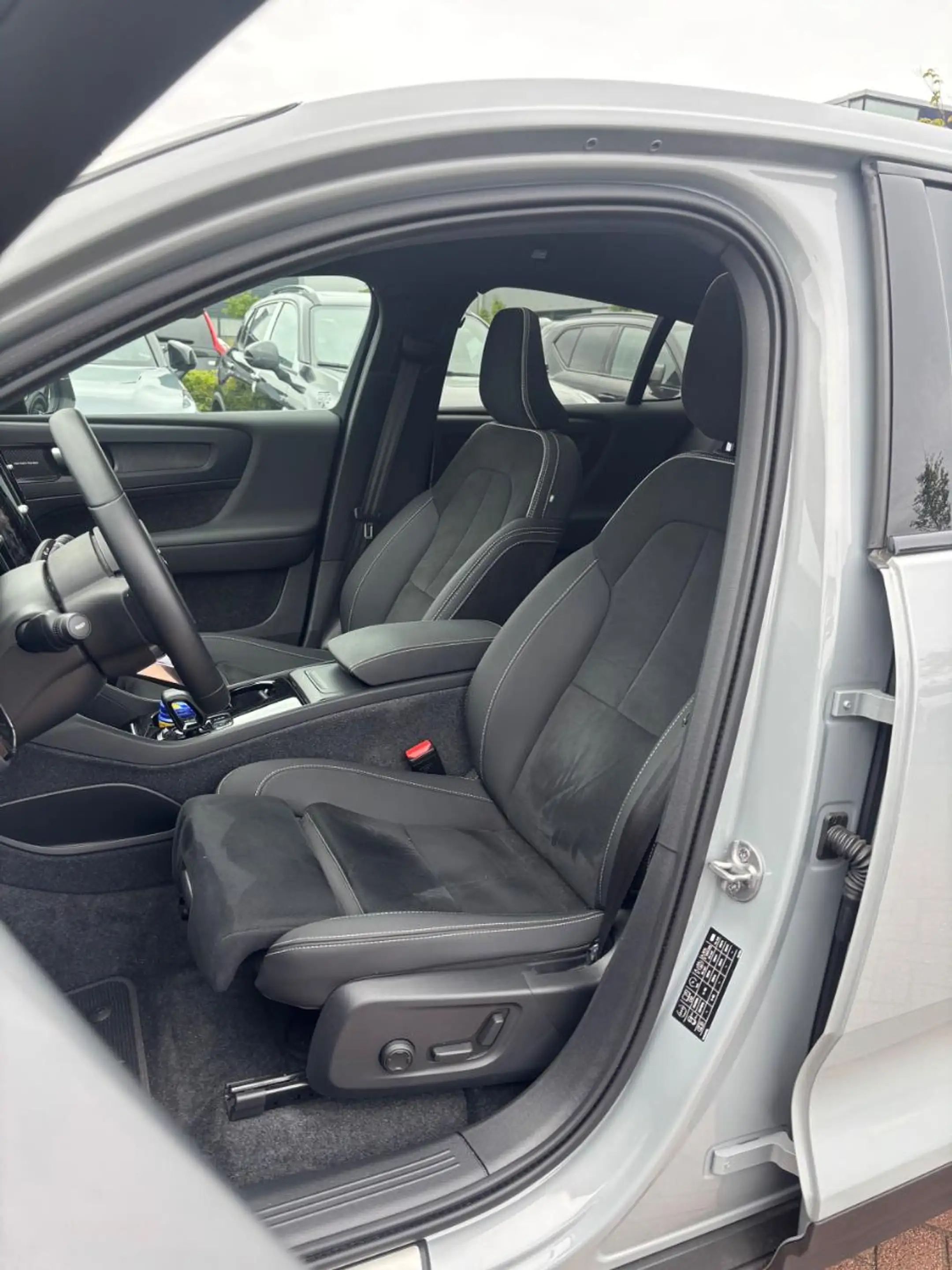 Volvo C40 Recharge Twin Ultimate 82 kWh | Panoramadak | Harm — photo 5
