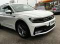 Volkswagen Tiguan 2,0 TDI *R-Line*1.Besitz*ACC*RFK*Navi*Virtaul* Weiß - thumbnail 4