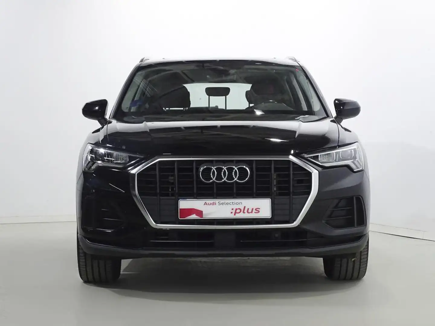 Audi Q3 45 TFSIe Advanced S-tronic Schwarz - 2