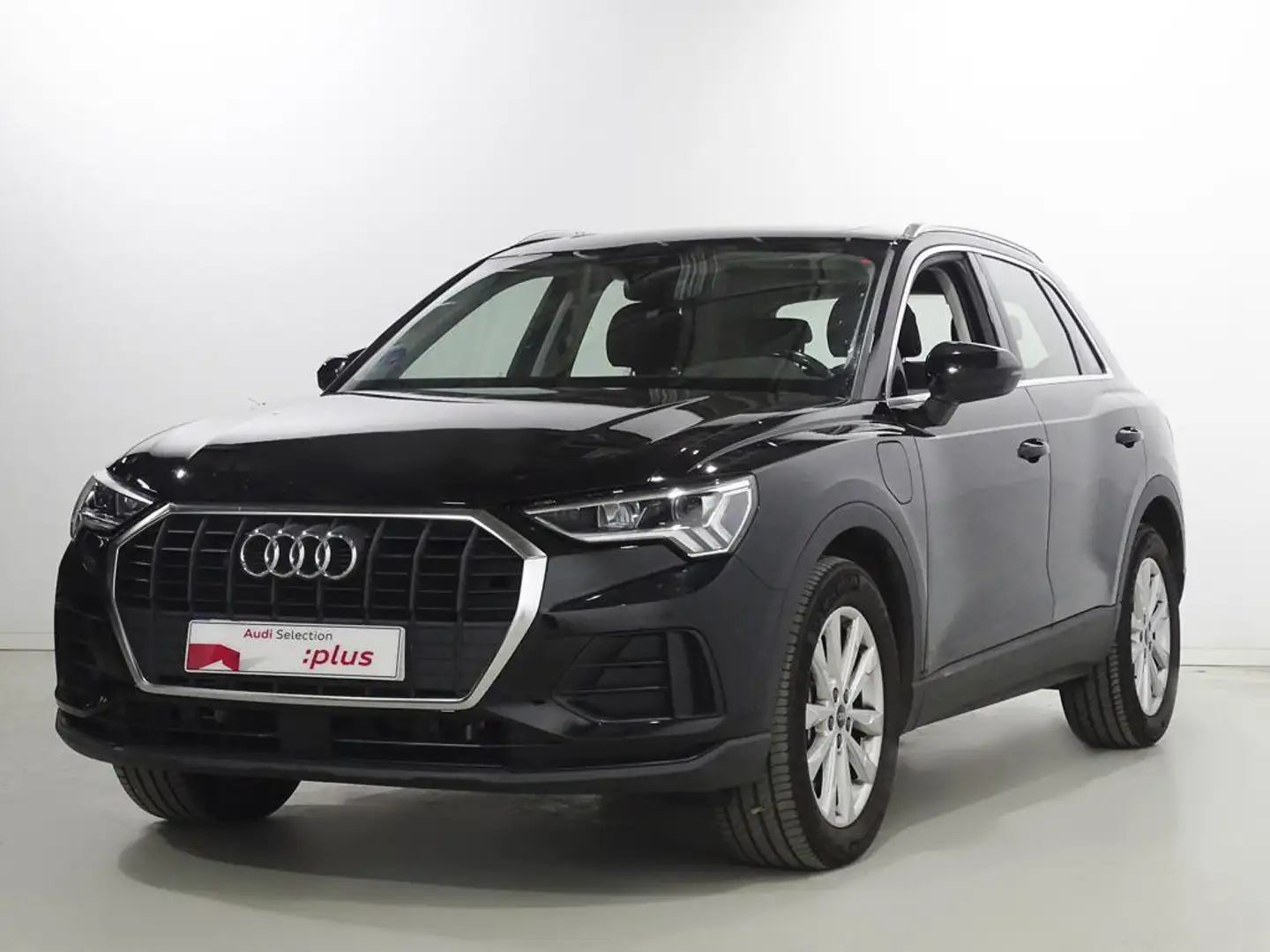 Audi Q3 45 TFSIe Advanced S-tronic Schwarz - 1