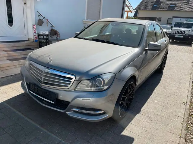 Mercedes-Benz C 350 C -Klasse Lim. C 350 CGI 4-Matic Leder AMG Styl.