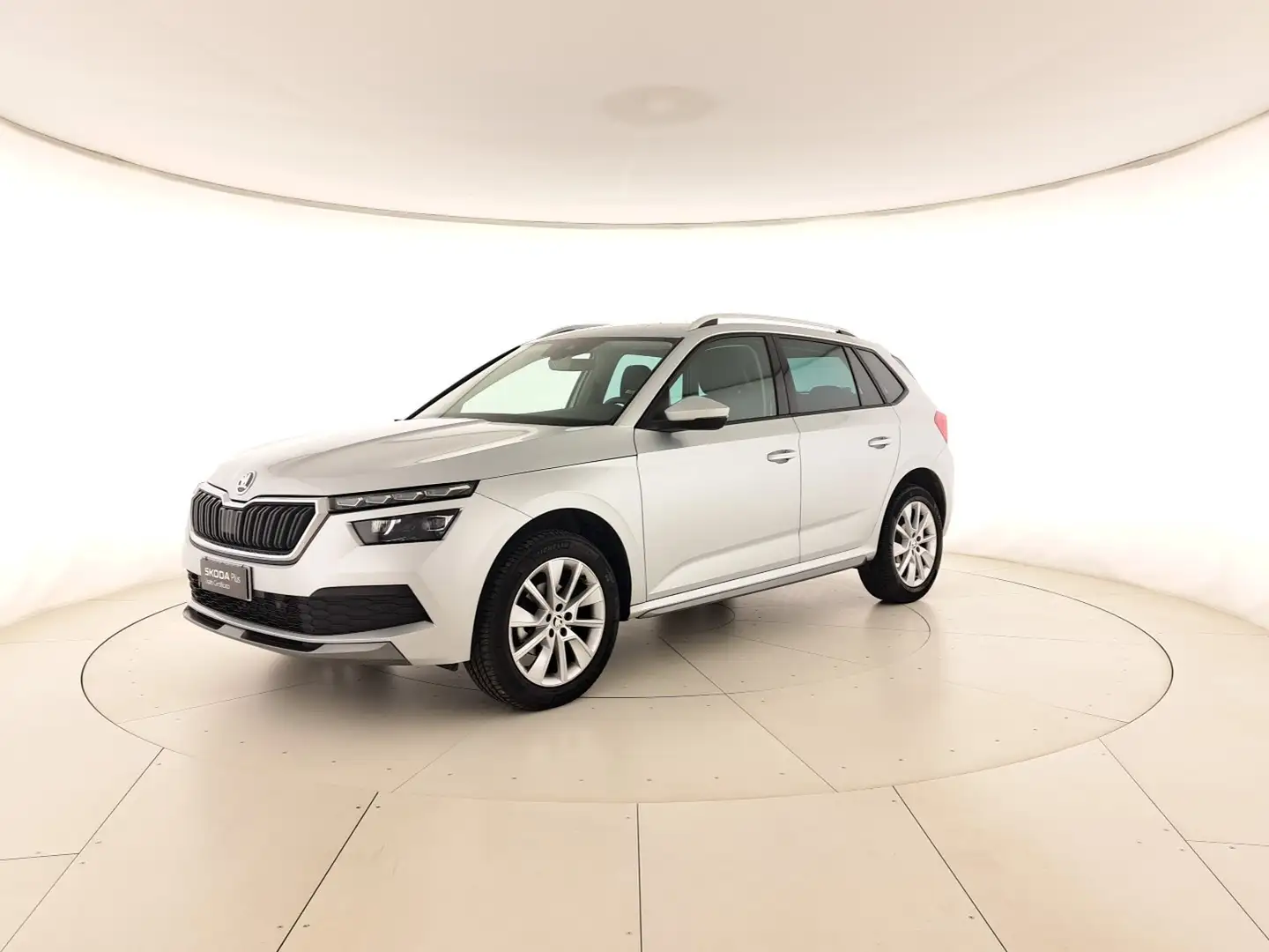 Skoda Kamiq 1.0 tsi style 110cv dsg Argento - 1