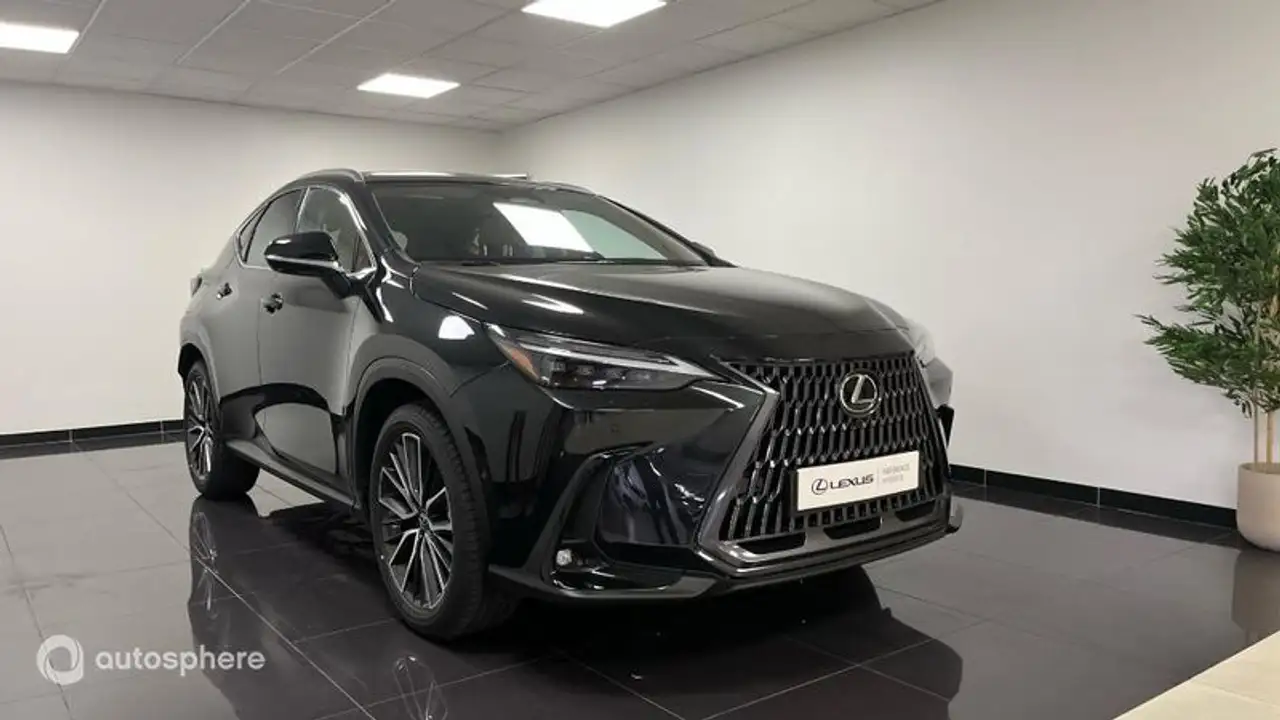 Lexus NX 2026