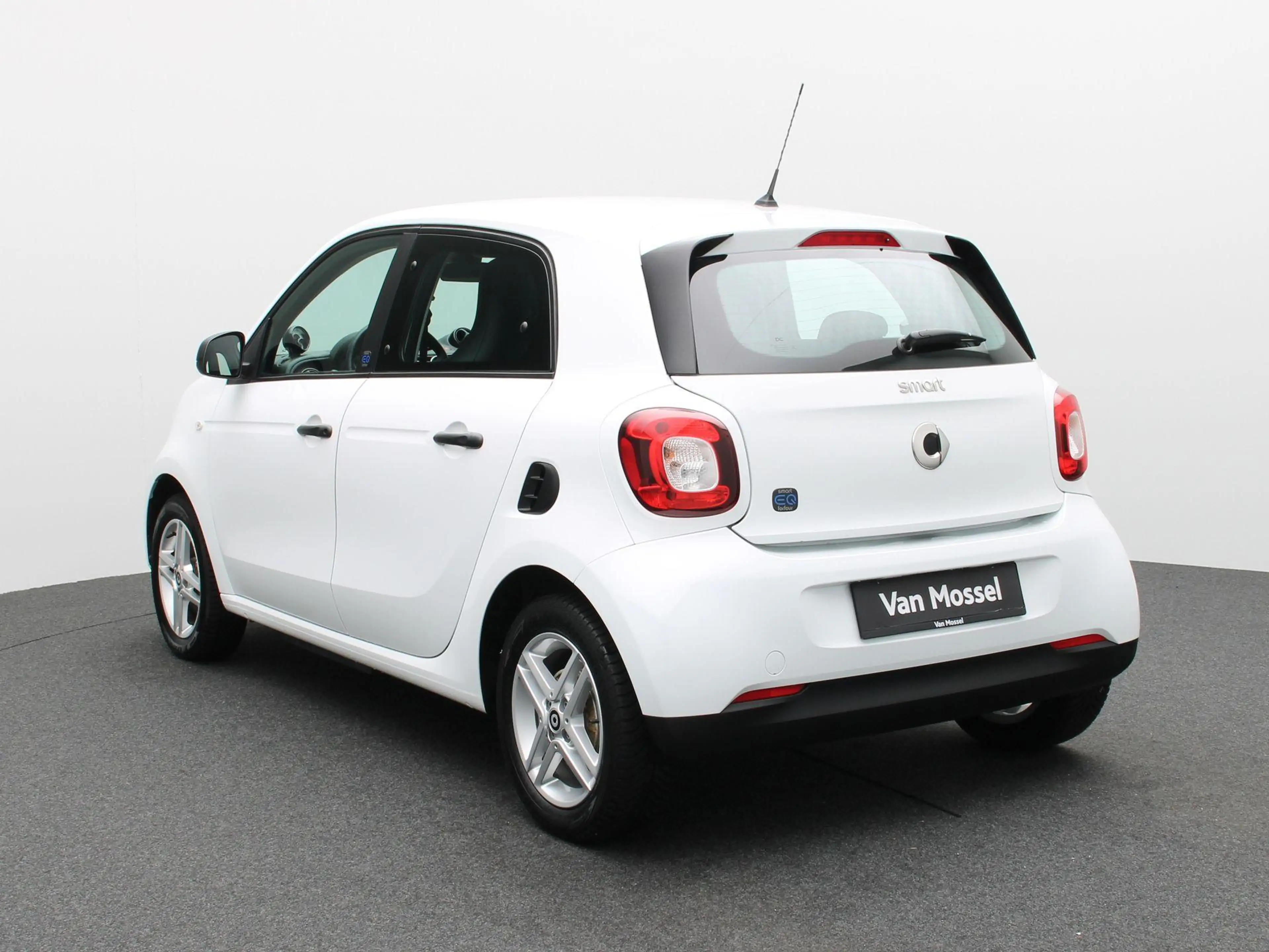 smart forFour Elektromotor 60kW Essential 1Y USED GARANTIE — photo 2