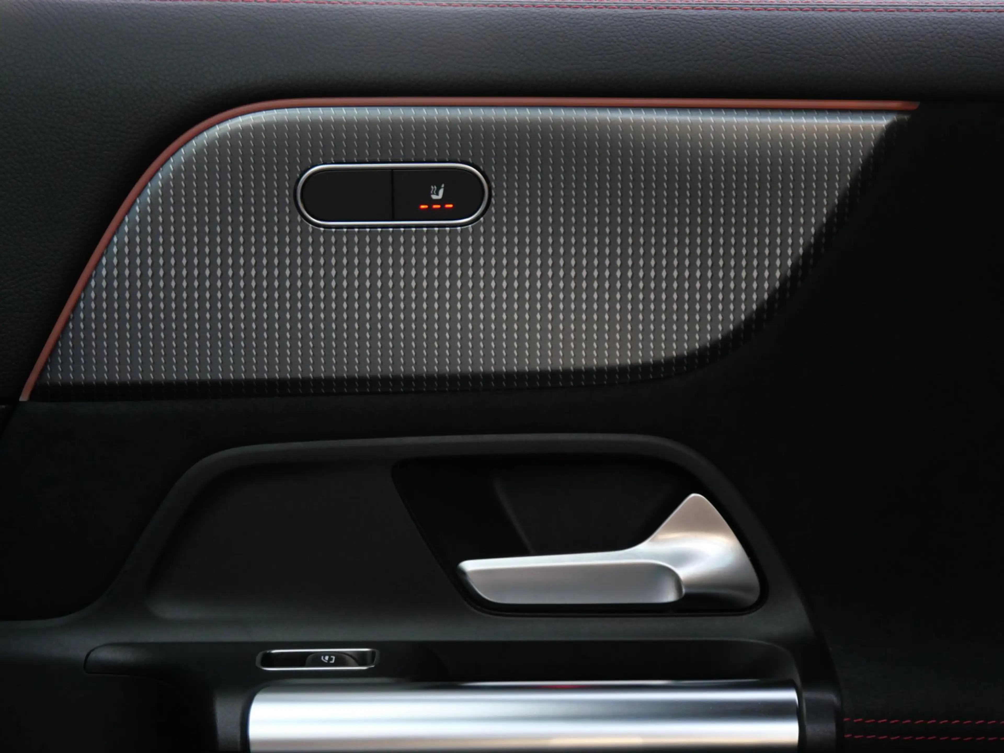 Mercedes-Benz EQA 67kWh AMG/ AMBIENT LIGHTING/ BLINDSPOT/ ELEKT. KLE — photo 10