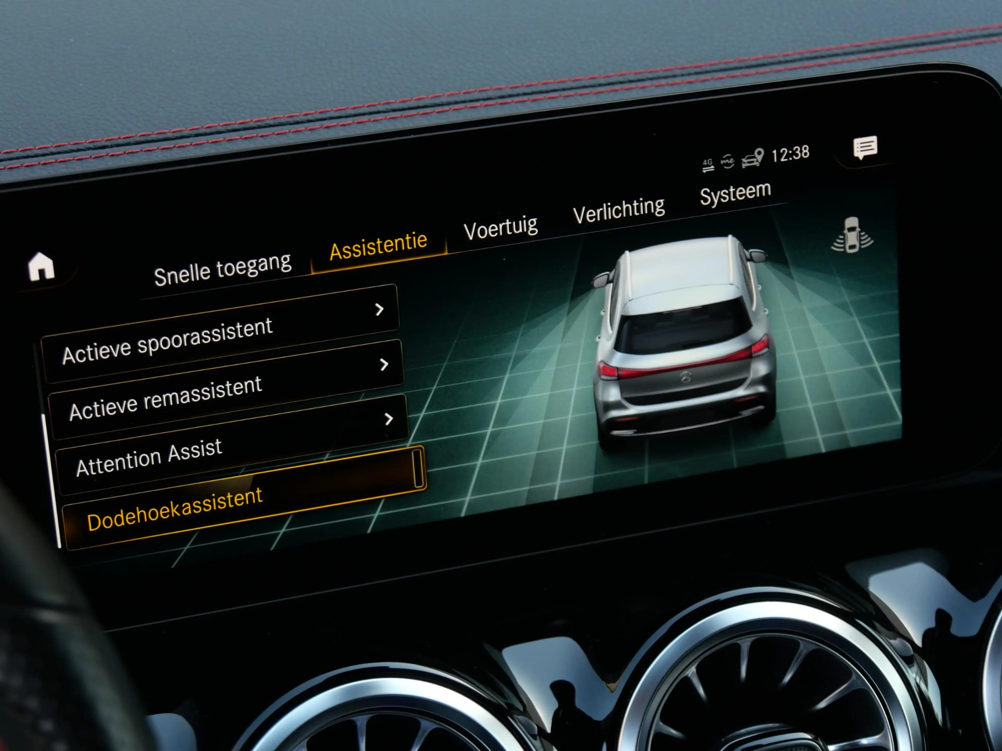 Mercedes-Benz EQA 67kWh AMG/ AMBIENT LIGHTING/ BLINDSPOT/ ELEKT. KLE — photo 15