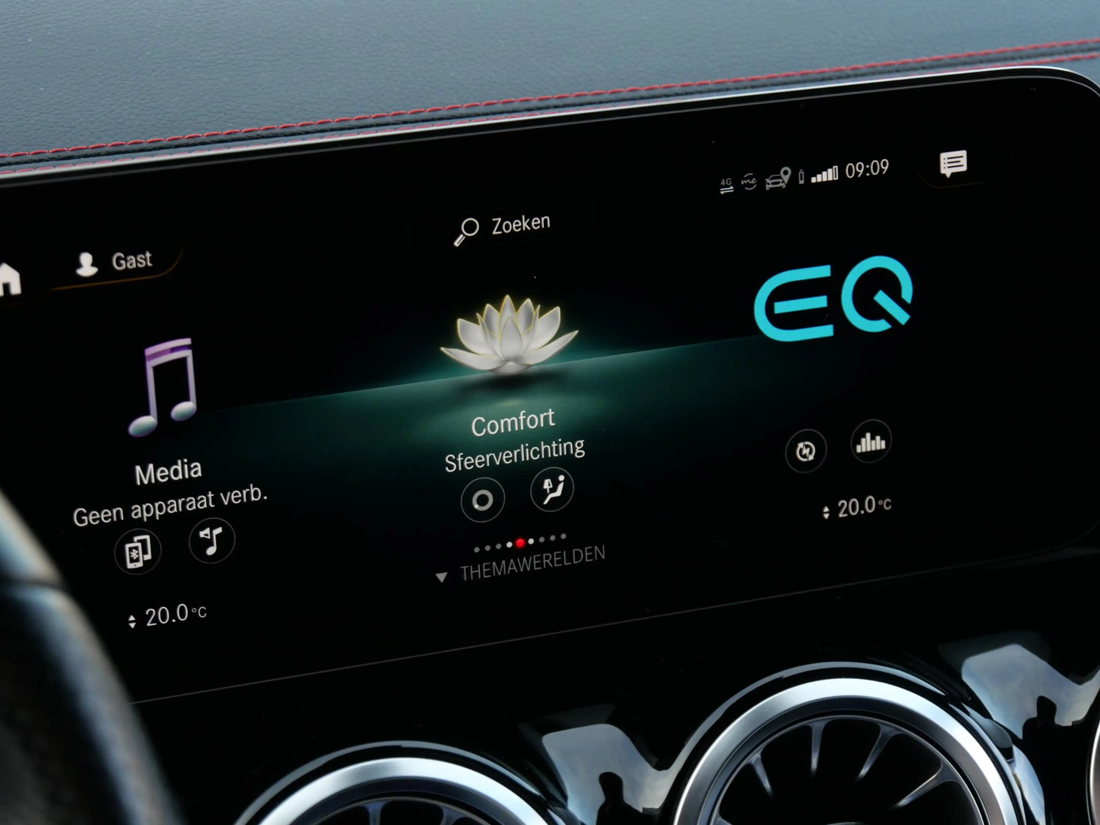 Mercedes-Benz EQA 67kWh AMG/ AMBIENT LIGHTING/ BLINDSPOT/ ELEKT. KLE — photo 13