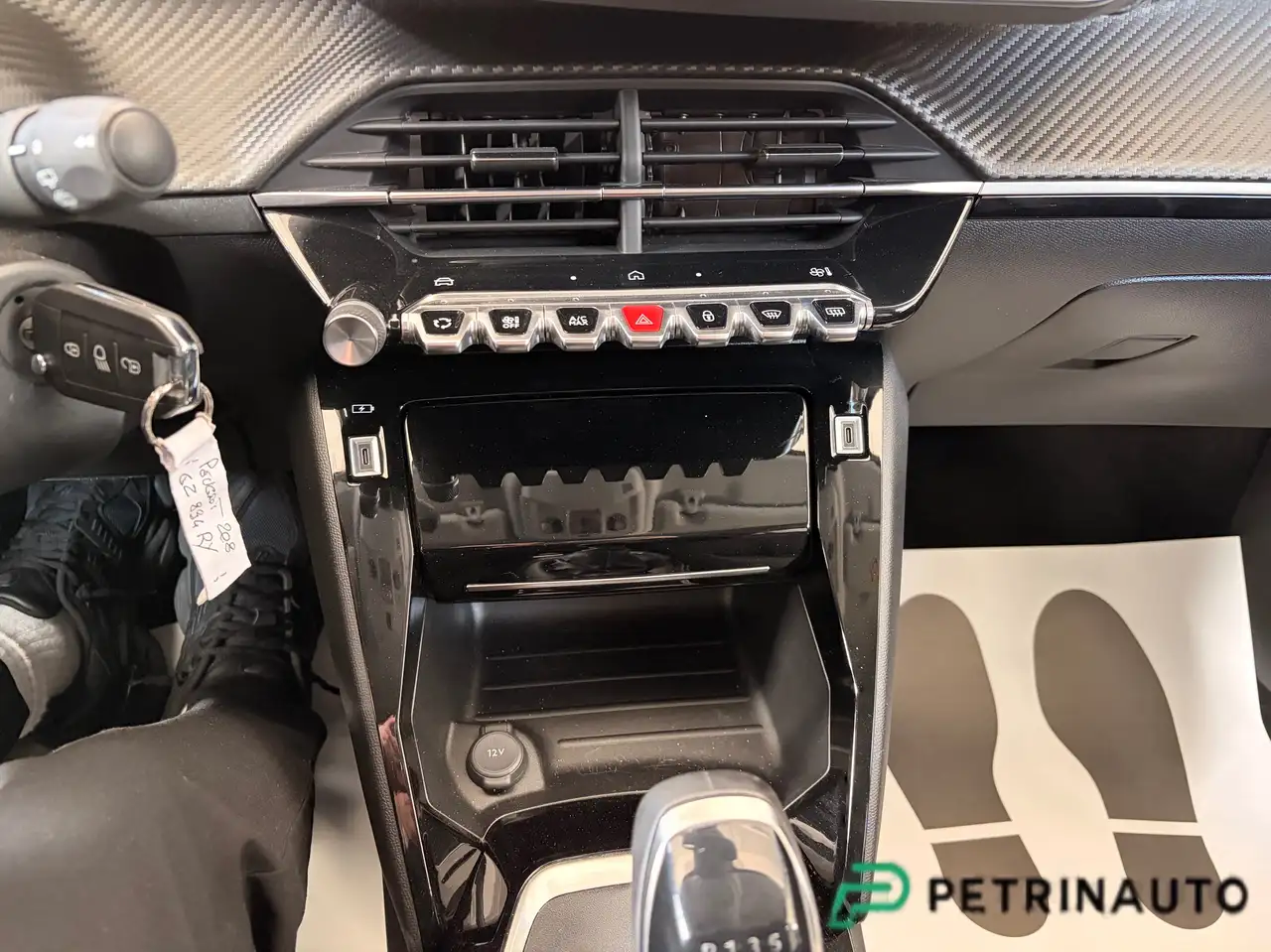Peugeot 208 1.2 Allure s&s 100cv NAZIONALE 17